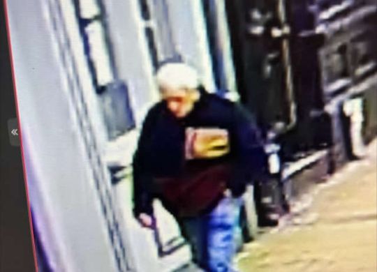 6952755977fe9-640x600